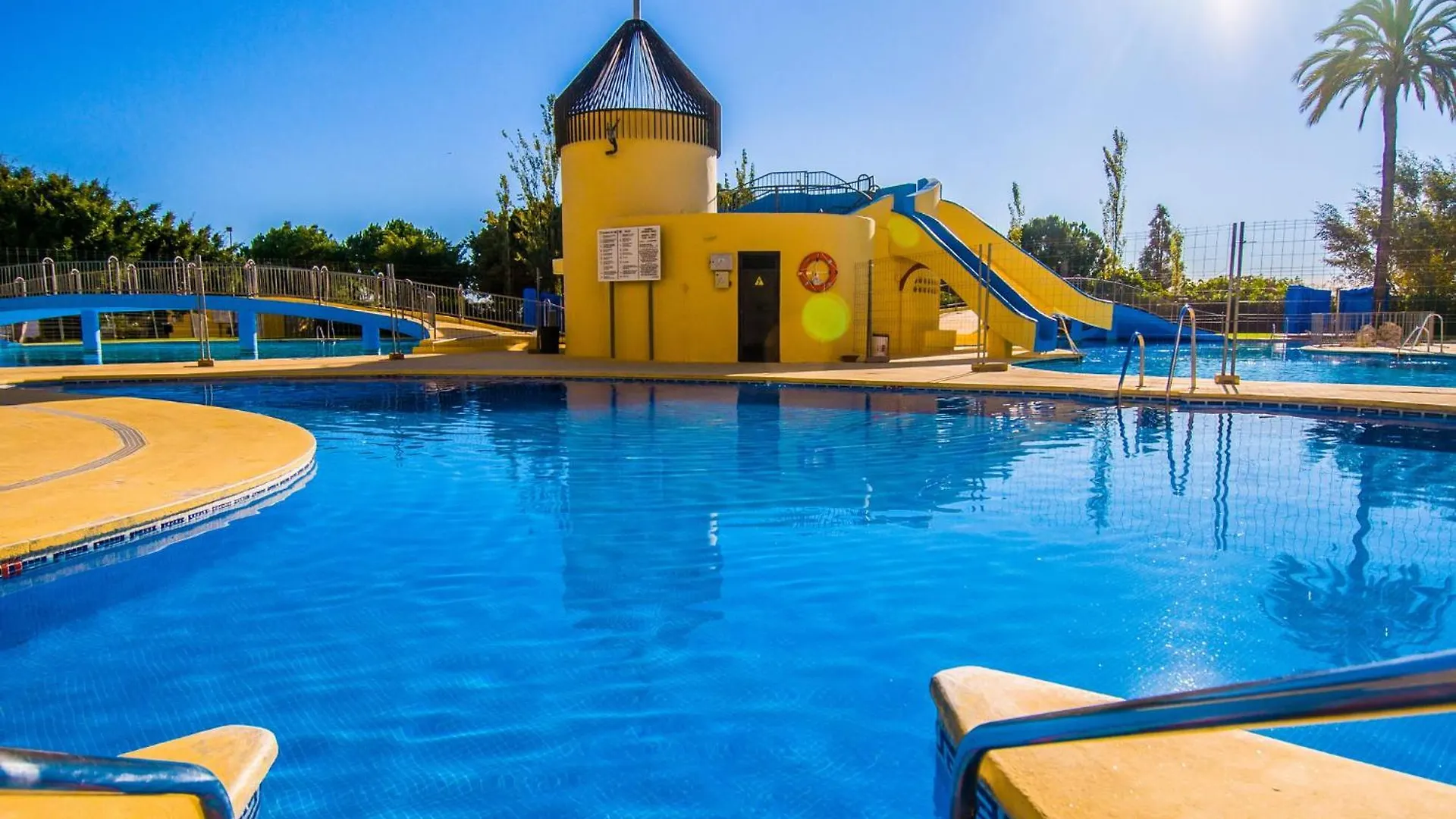 525 Minerva Apartamento Vista Al Mar Y Al Jardin Y La Montana Benalmádena