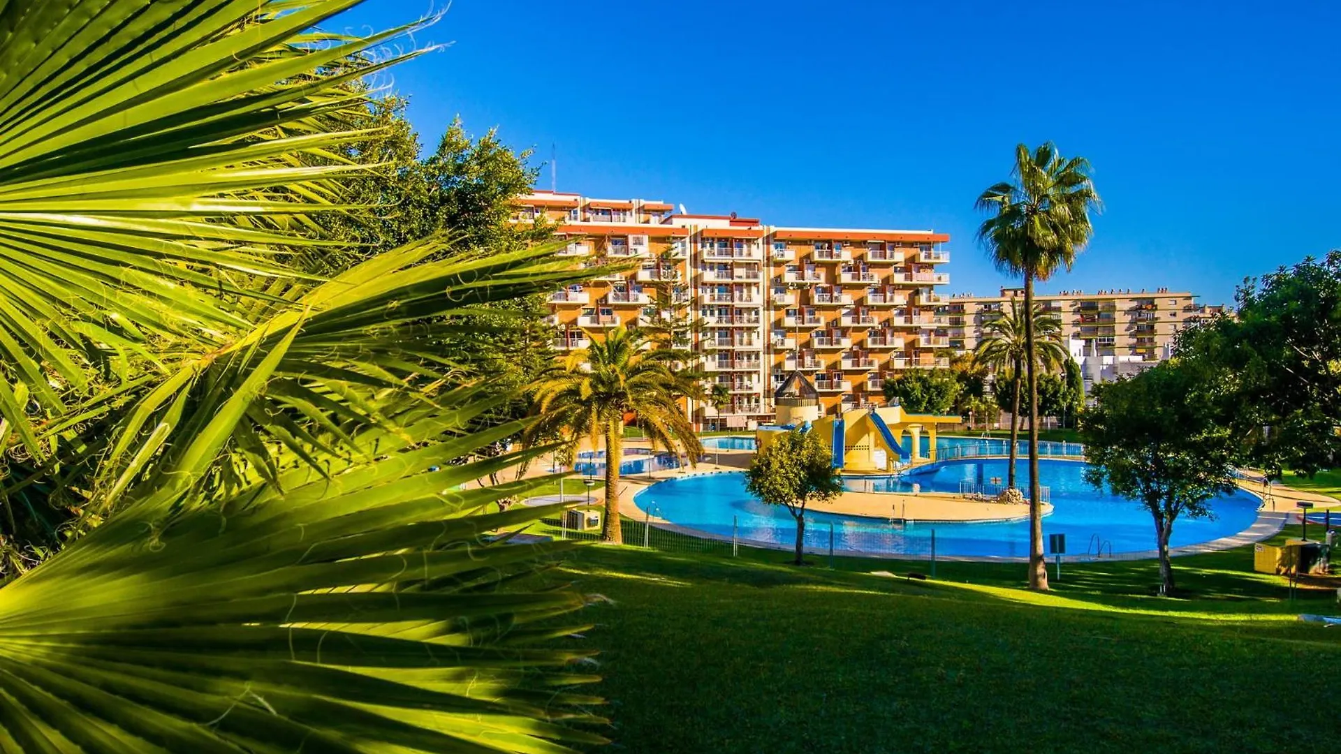 525 Minerva Apartamento Vista Al Mar Y Al Jardin Y La Montana Benalmádena