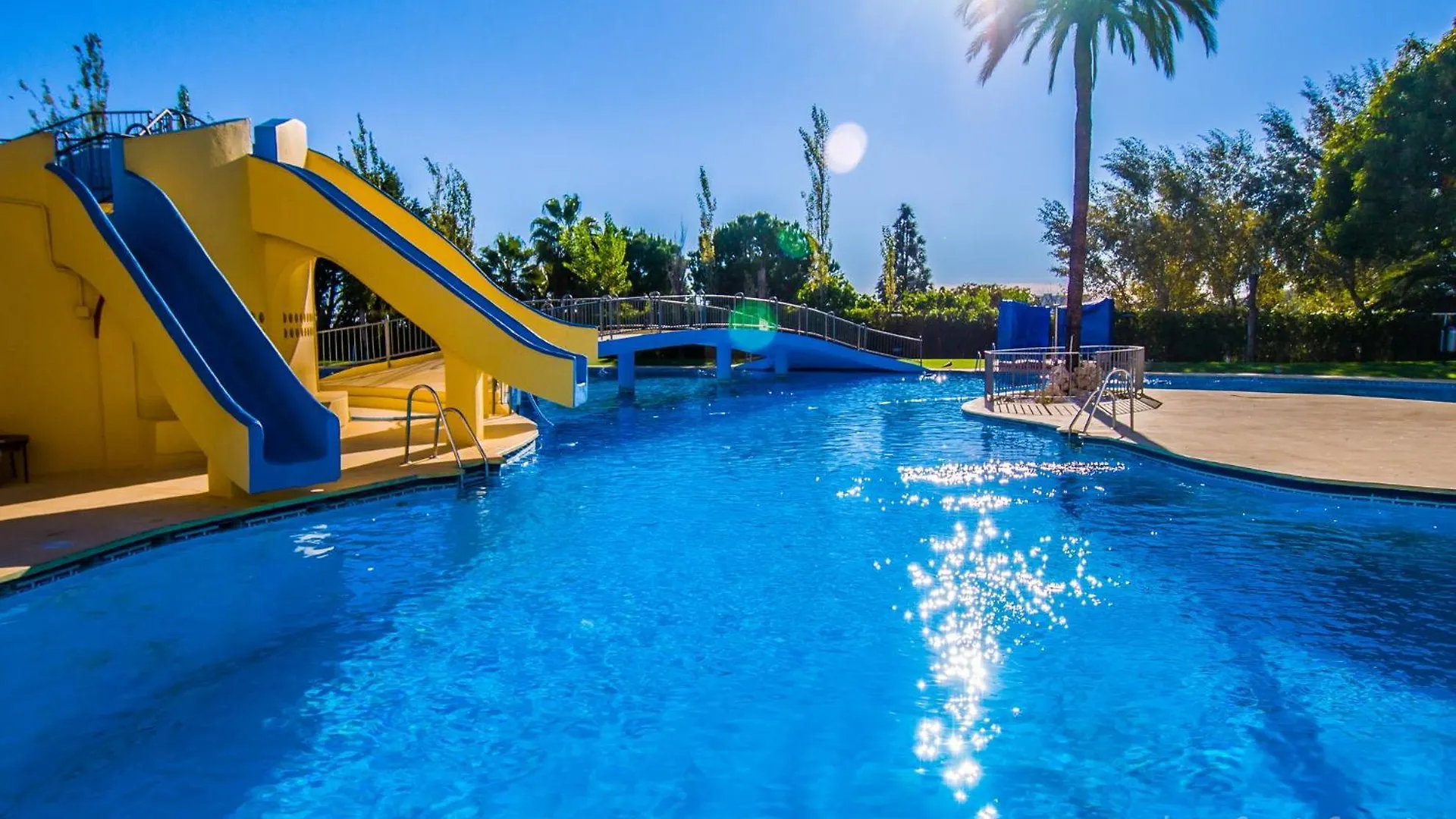 525 Minerva Apartamento Vista Al Mar Y Al Jardin Y La Montana Benalmádena 0*,  España