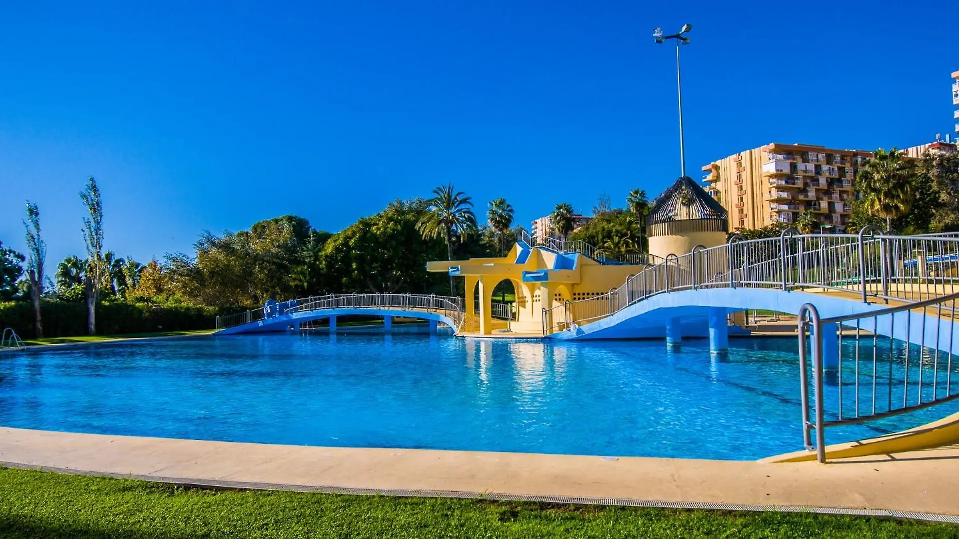 525 Minerva Apartamento Vista Al Mar Y Al Jardin Y La Montana Benalmádena España
