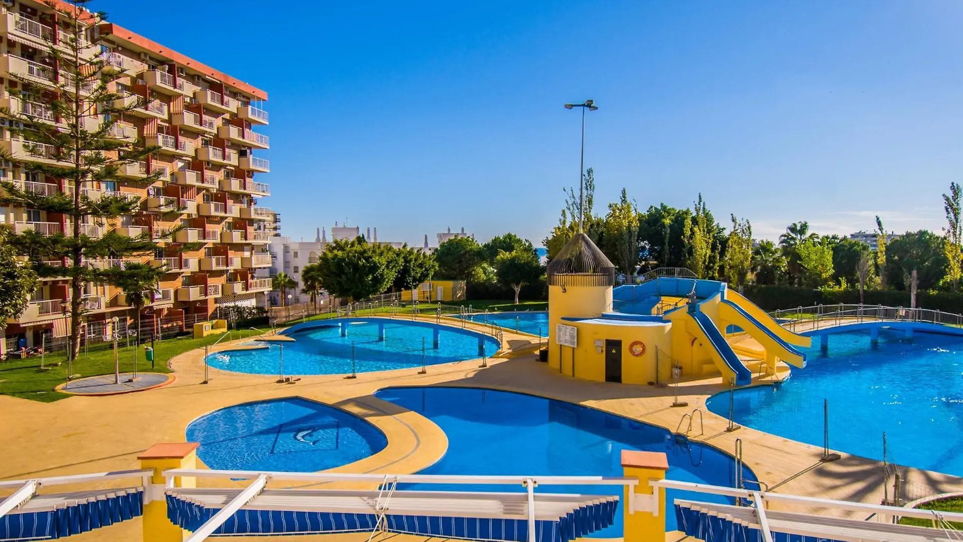 525 Minerva Apartamento Vista Al Mar Y Al Jardin Y La Montana Benalmádena Apartmán